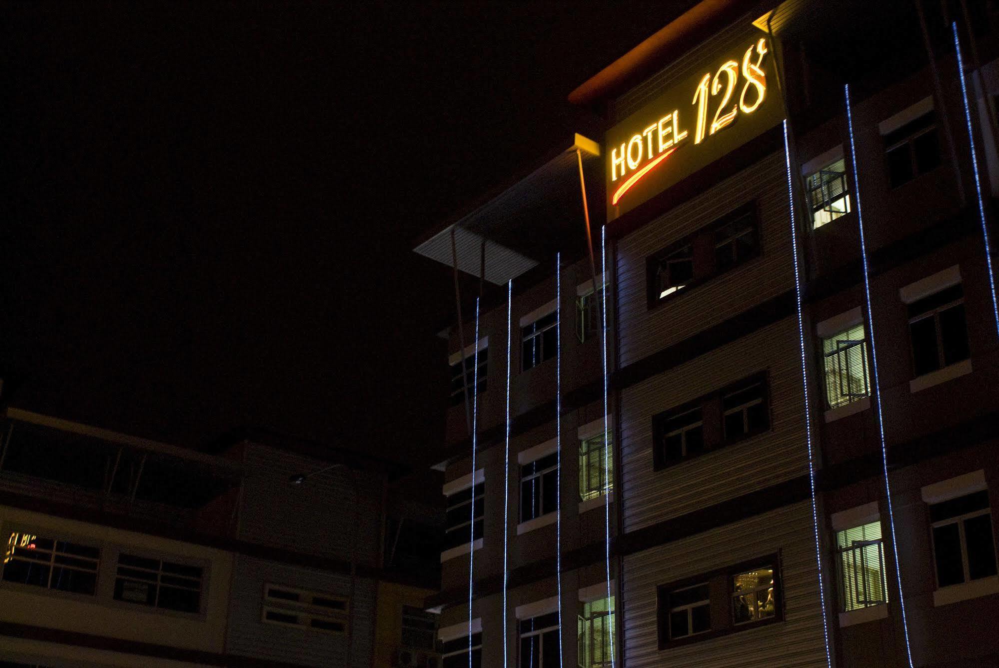 Hotel 128 Kuala Lumpur Kültér fotó